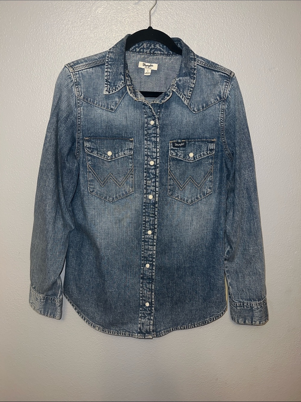 Wrangler Women's Blue Denim Shirt Jacket - Picture 6 of 10